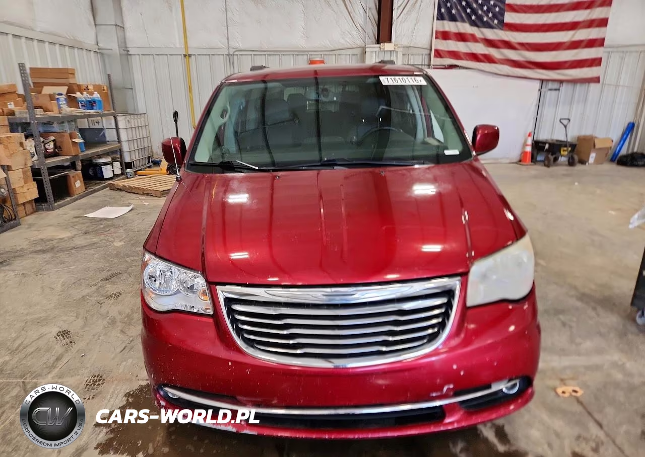 2016 Chrysler Town & Country Touring VIN:2C4RC1BG3GR175163 - 5
