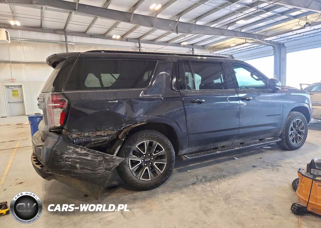 2023 Chevrolet Suburban K1500 Z71 VIN:1GNSKDKD7PR546446 - 3