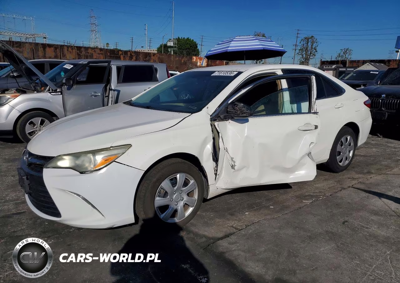 2015 Toyota Camry Le