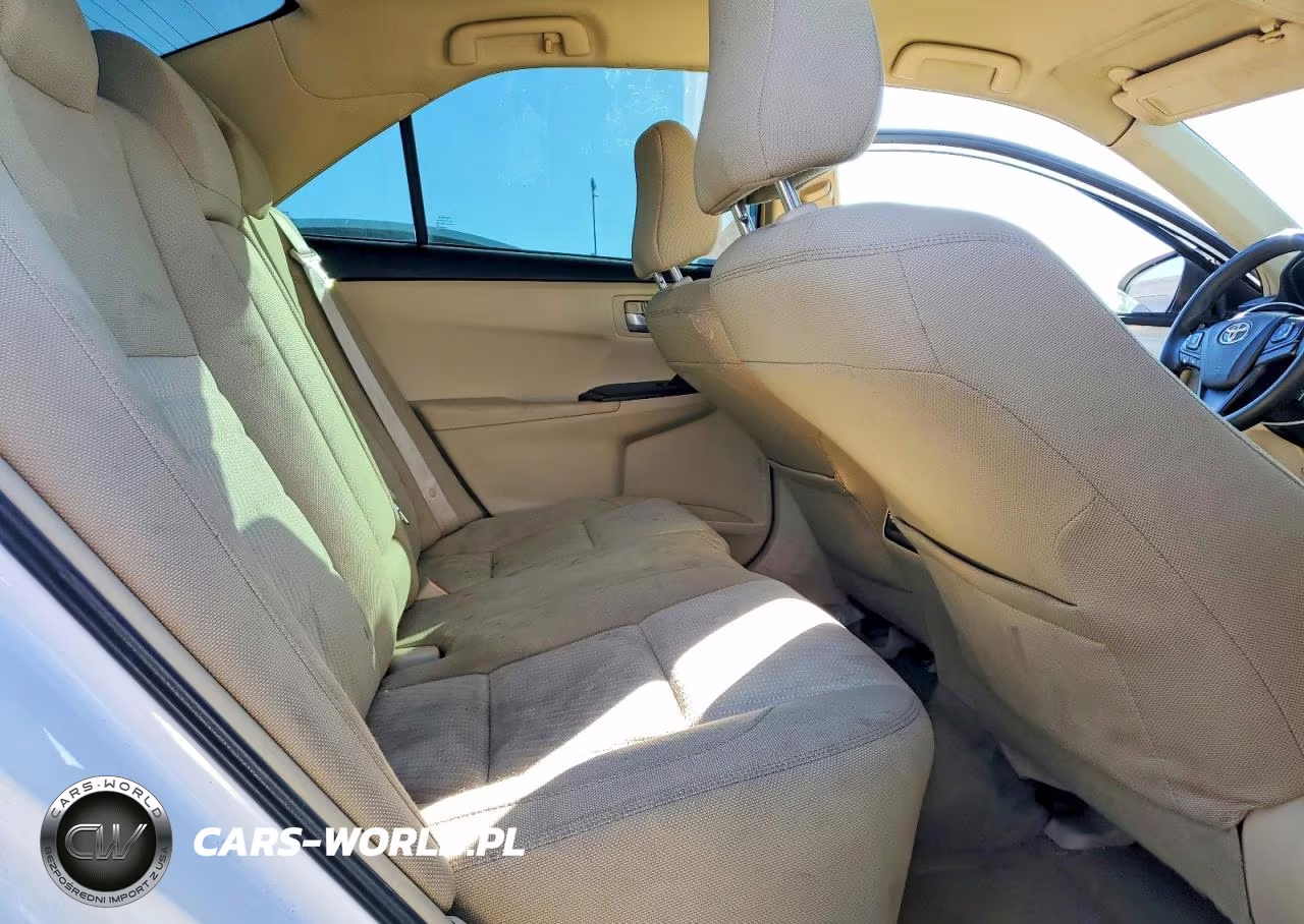 2015 Toyota Camry Le VIN:4T4BF1FK9FR443370 - 10