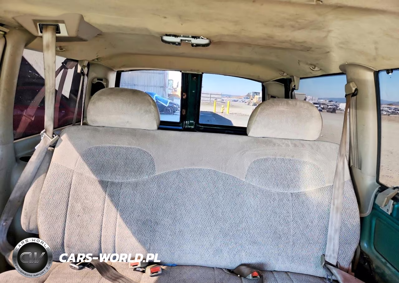 1998 Chevrolet Astro VIN:1GNDM19W7WB209131 - 10