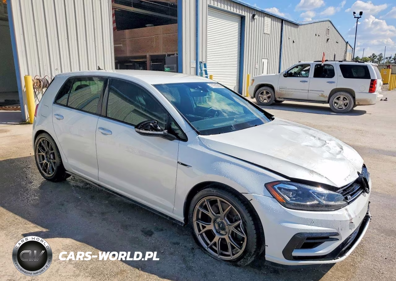 2019 Volkswagen Golf R VIN:WVWVA7AU4KW208377 - 4