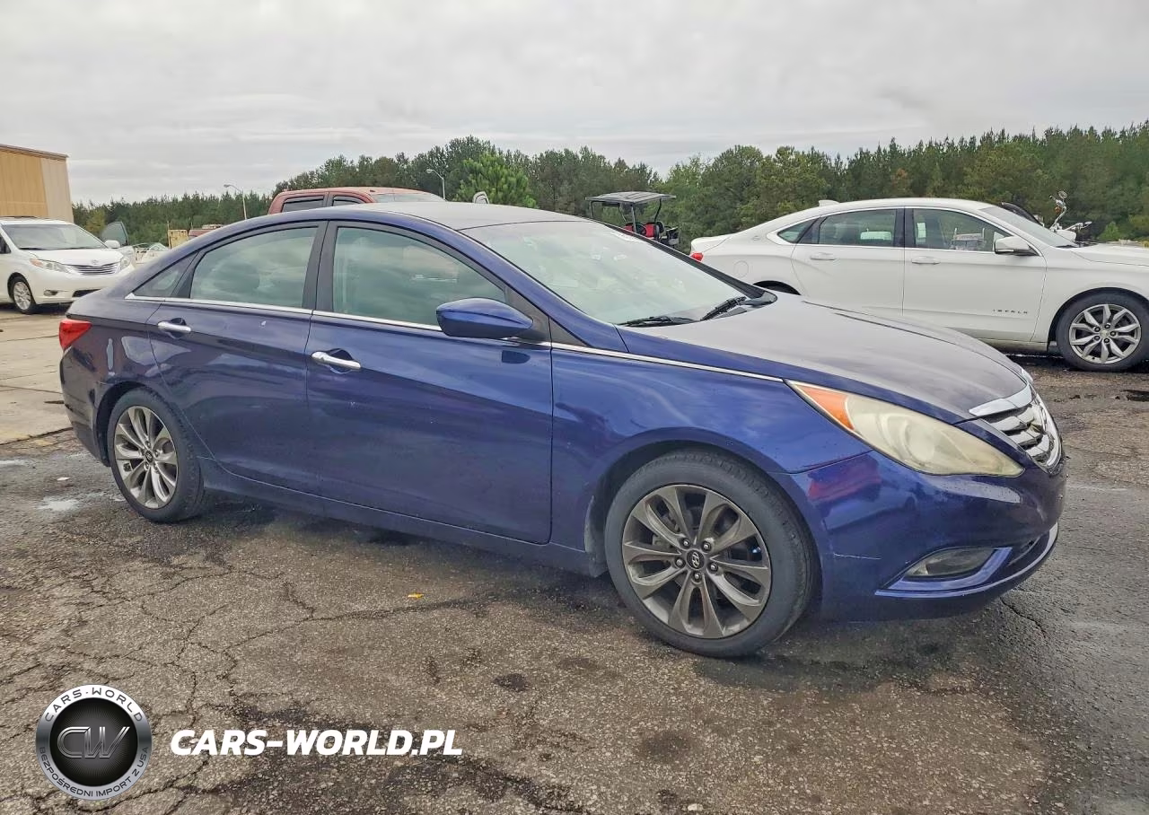 2012 Hyundai Sonata VIN:5NPEC4ABXCH415676 - 4