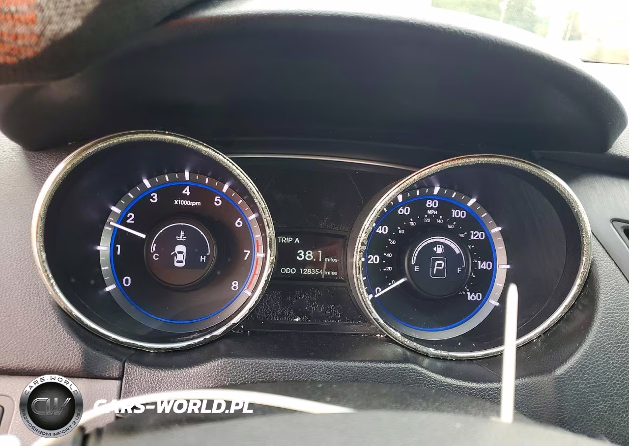 2012 Hyundai Sonata VIN:5NPEC4ABXCH415676 - 9