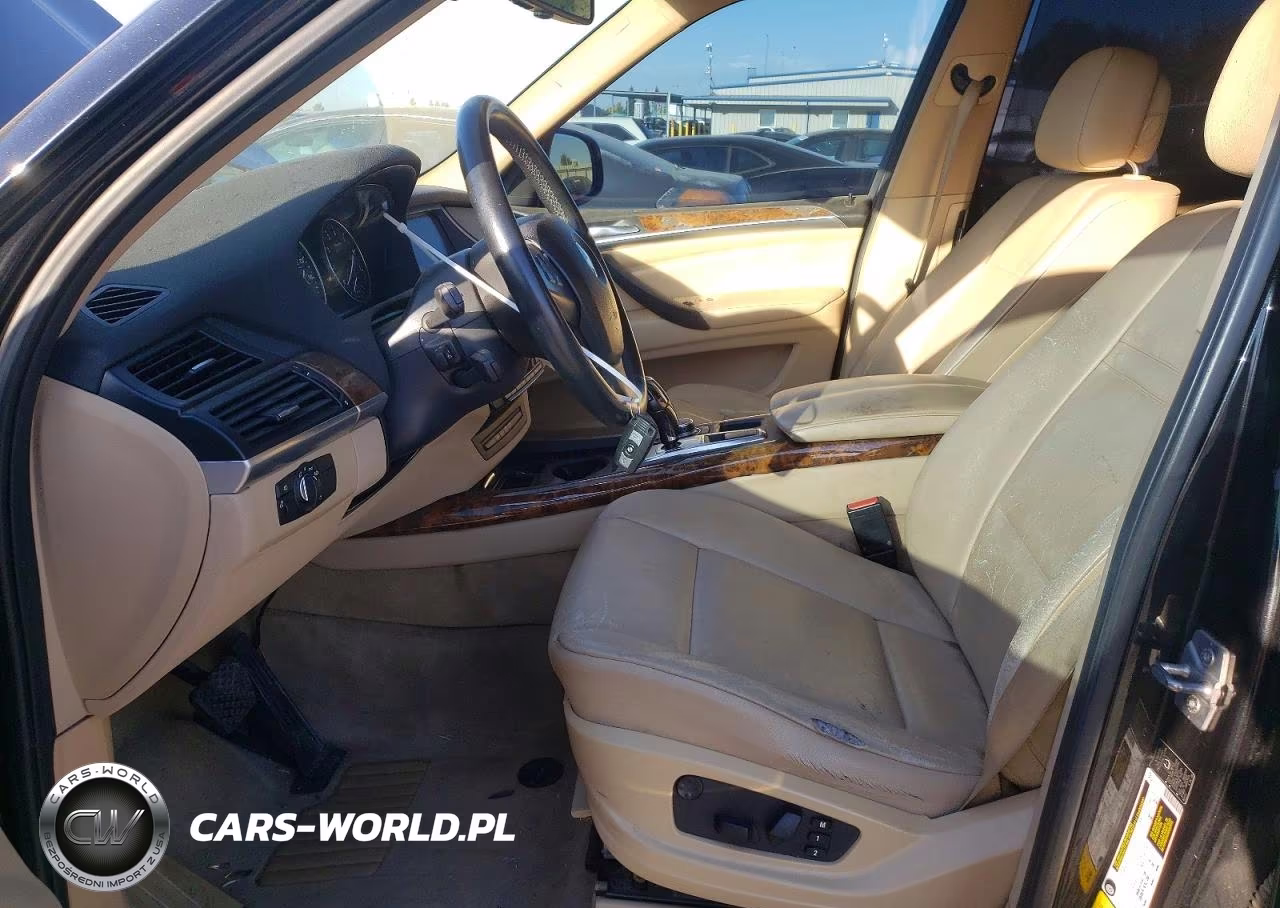 2012 BMW X5 xDrive35I VIN:5UXZV4C50CL745338 - 7
