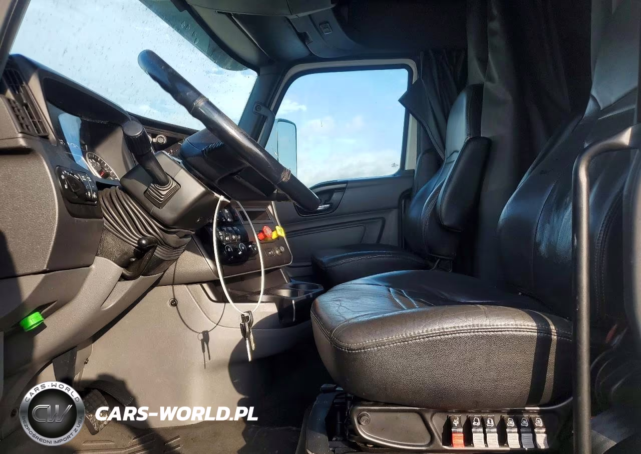 2022 International Lt625 Semi Truck VIN:3HSDZAPR5NN816855 - 7