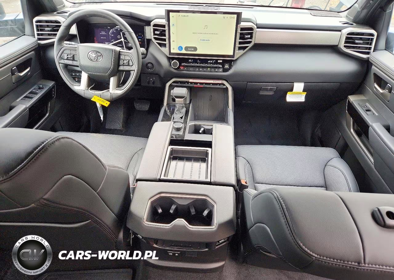 2025 Toyota Tundra VIN:5TFWC5DB9SX093749 - 8