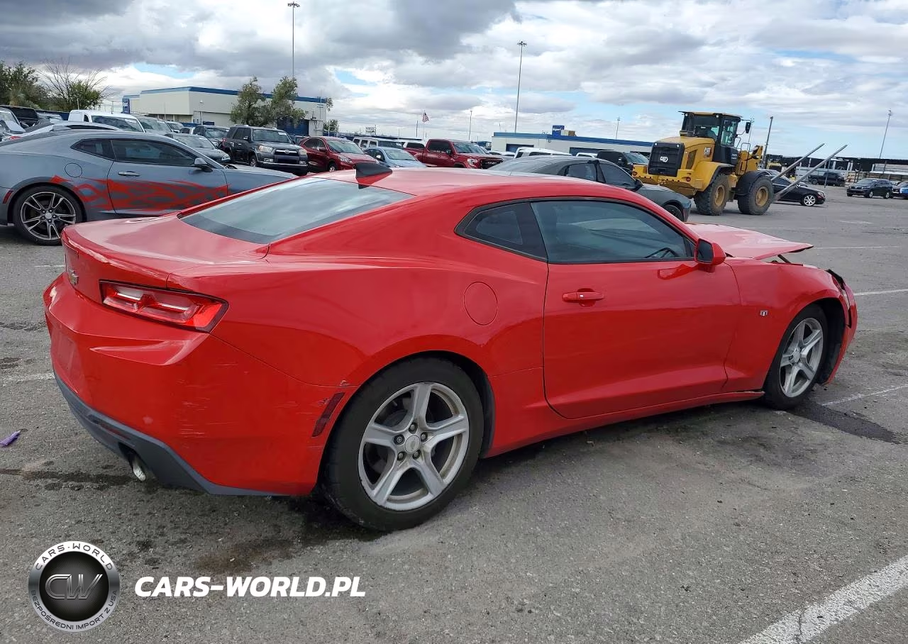 2018 Chevrolet Camaro Lt VIN:1G1FB1RS2J0147199 - 3