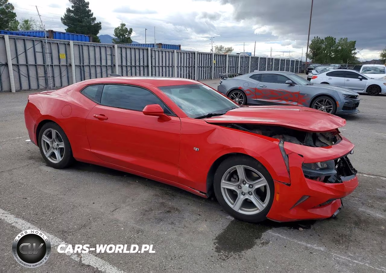 2018 Chevrolet Camaro Lt VIN:1G1FB1RS2J0147199 - 4
