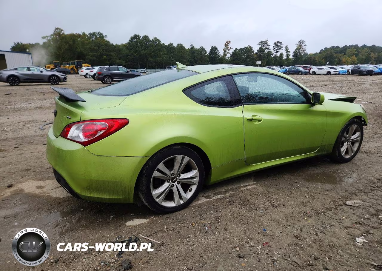 2010 Hyundai Genesis Coupe 2.0T Premium VIN:KMHHT6KD8AU016515 - 3