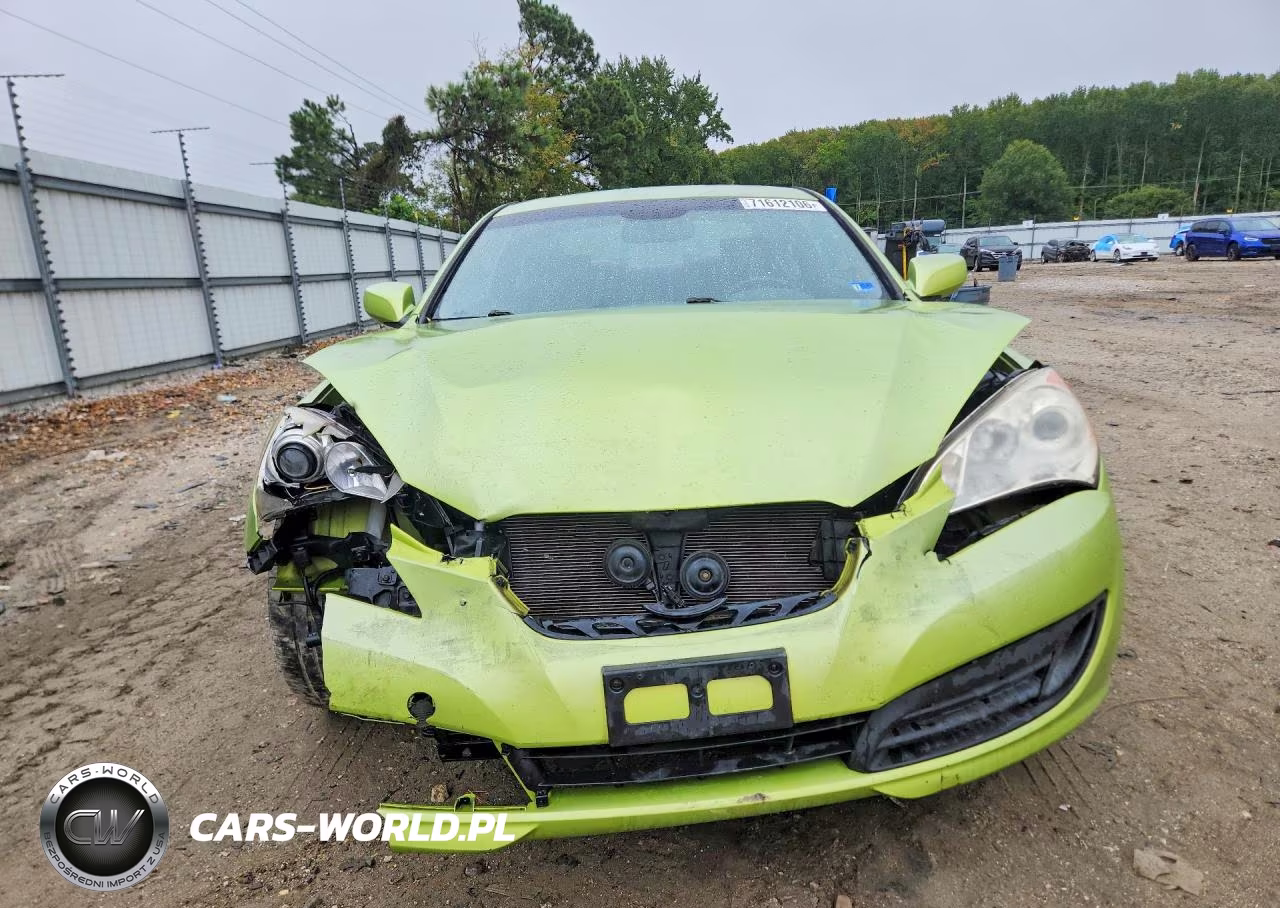 2010 Hyundai Genesis Coupe 2.0T Premium VIN:KMHHT6KD8AU016515 - 5