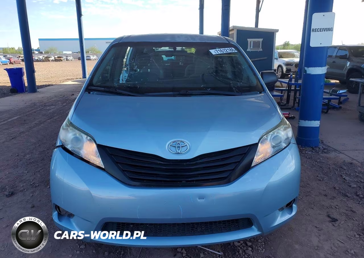 2015 Toyota Sienna L 7-Passenger VIN:5TDZK3DC6FS635205 - 5