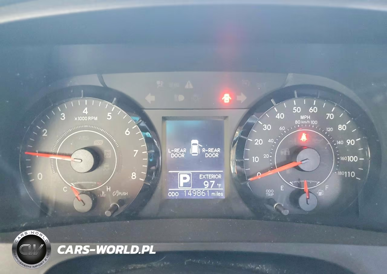 2015 Toyota Sienna L 7-Passenger VIN:5TDZK3DC6FS635205 - 9