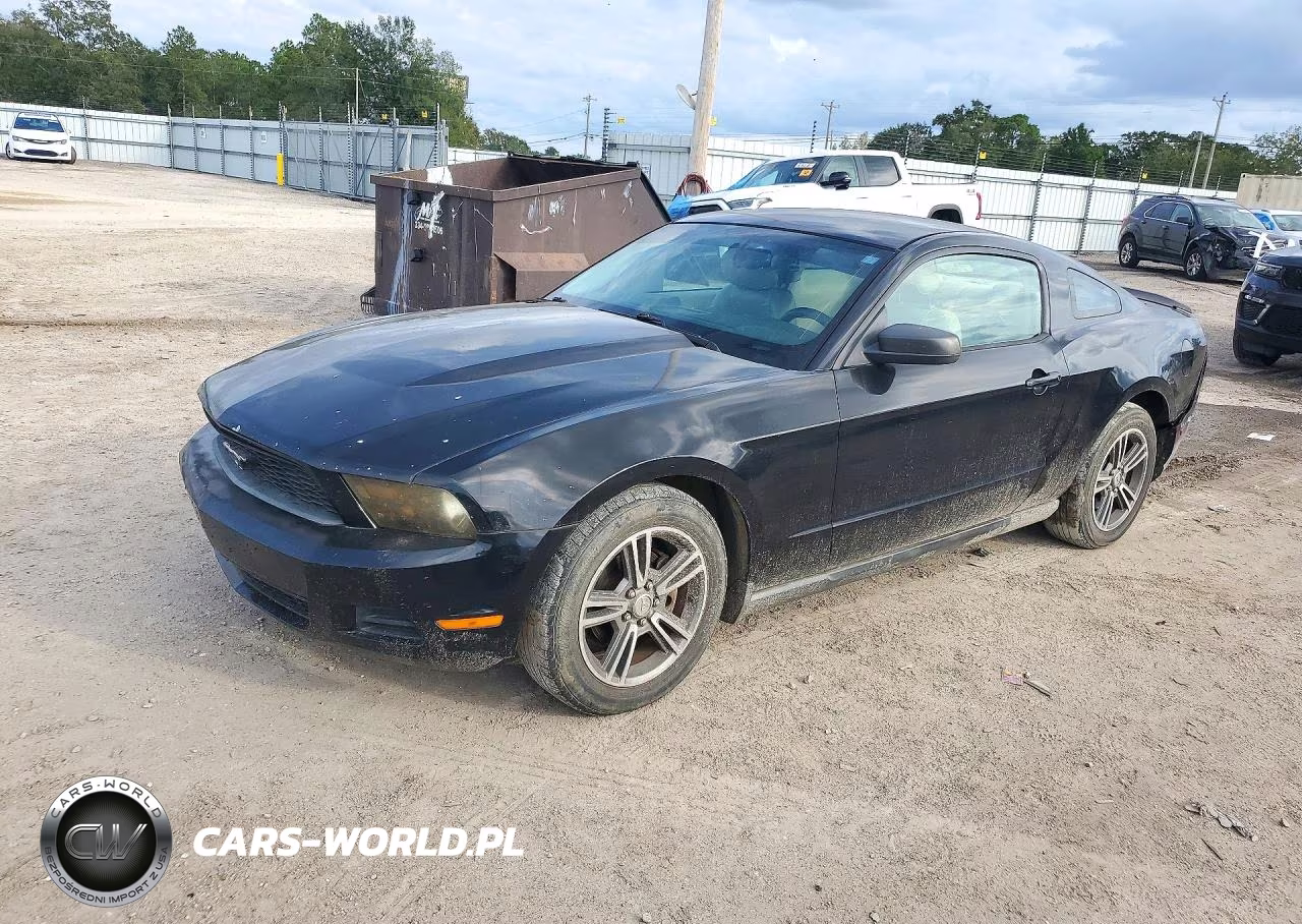 2010 Ford Mustang – zdjęcie 1 z 12