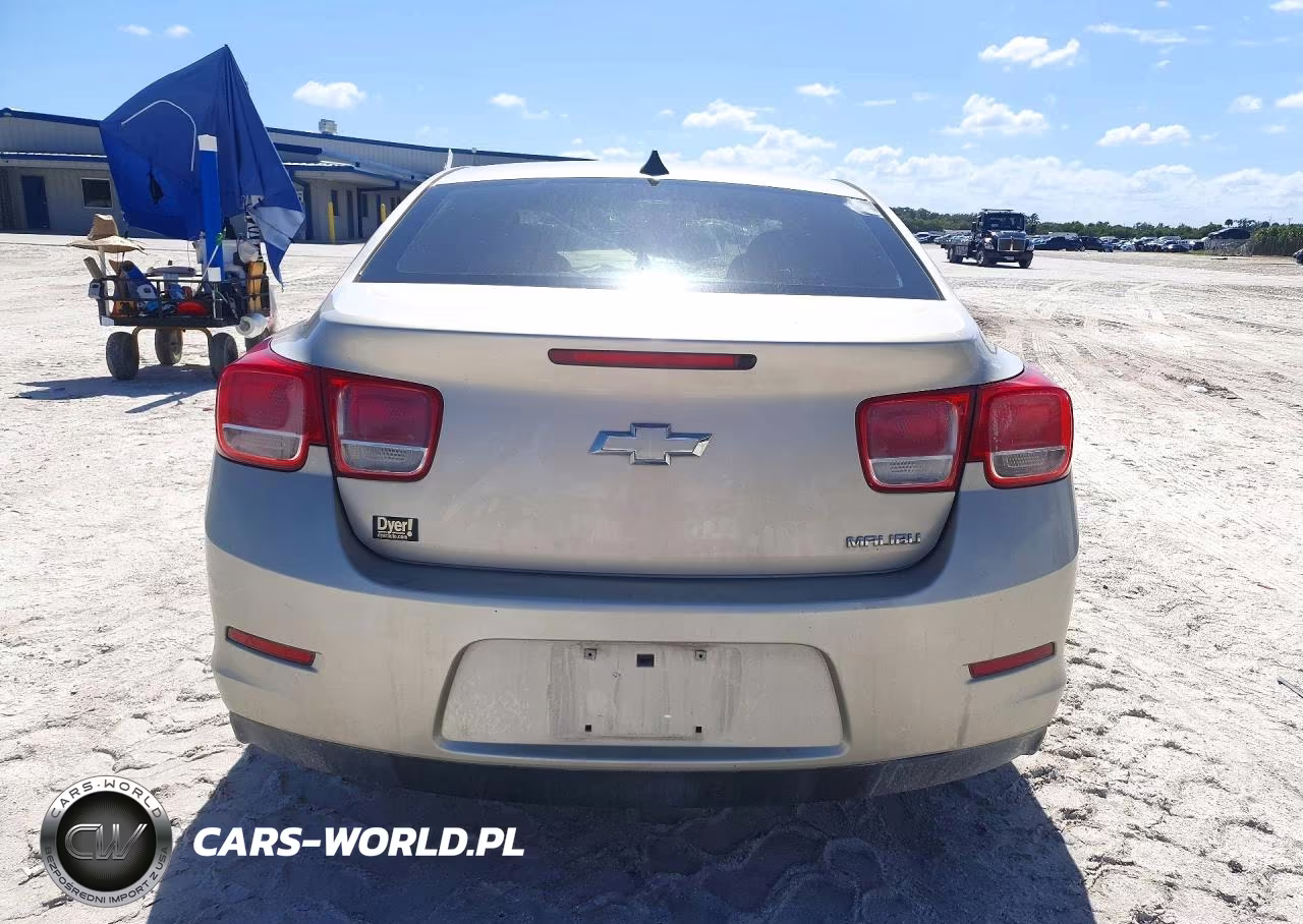 2013 Chevrolet Malibu Ls VIN:1G11B5SA2DF273549 - 6