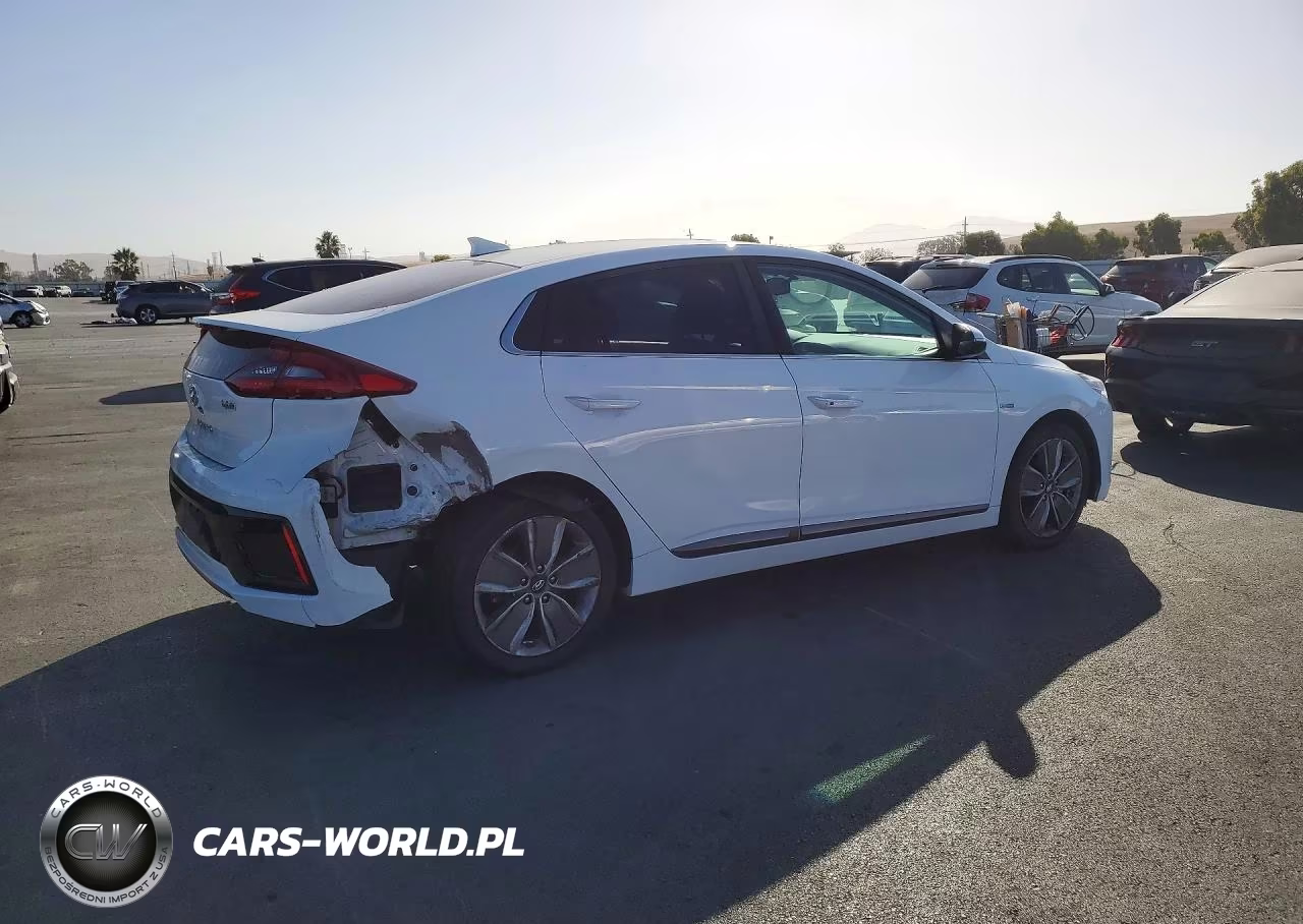 2017 Hyundai Ioniq Limited VIN:KMHC85LC5HU051745 - 3