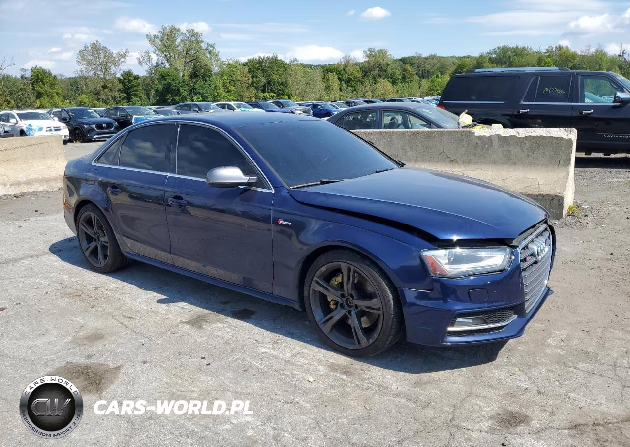 2013 Audi S4 Premium Plus VIN:WAUBGAFL5DA163493 - 4