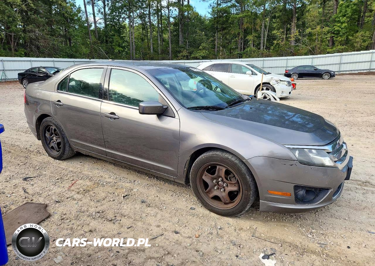 2010 Ford Fusion Se VIN:3FAHP0HA9AR145248 - 4