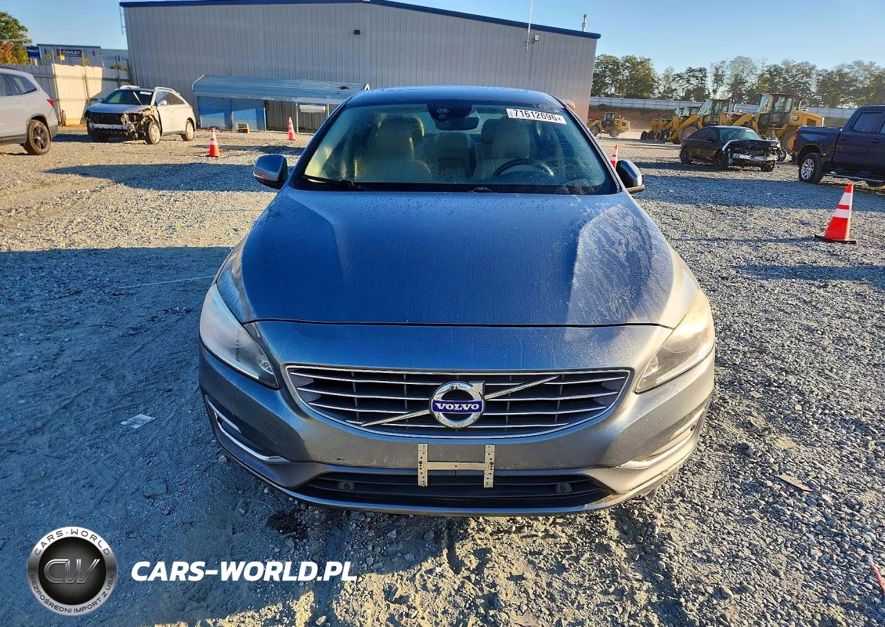2018 Volvo S60 Inscription VIN:LYV402TK2JB179611 - 5