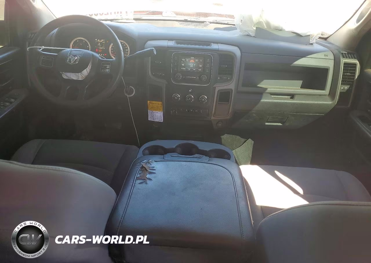 2018 Ram 2500 St VIN:3C6UR5CL9JG417051 - 8