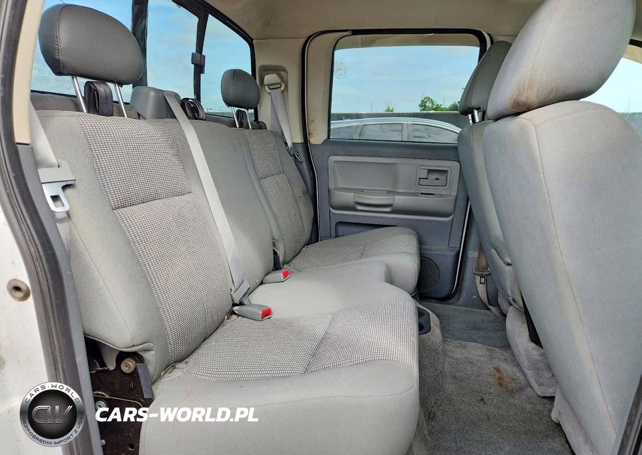 2007 Dodge Dakota Quad Slt VIN:1D7HW48N47S241329 - 10