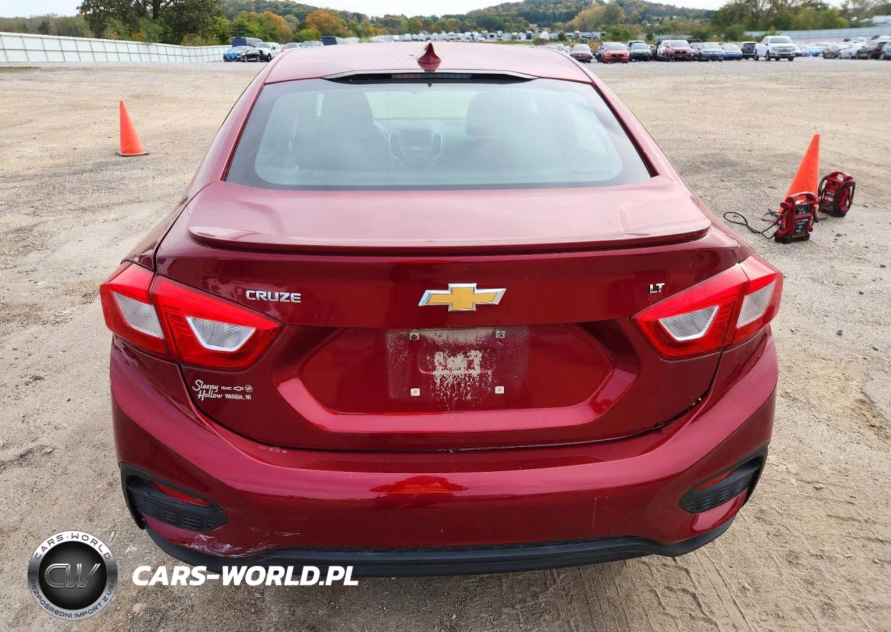 2017 Chevrolet Cruze Lt VIN:1G1BE5SMXH7131875 - 6