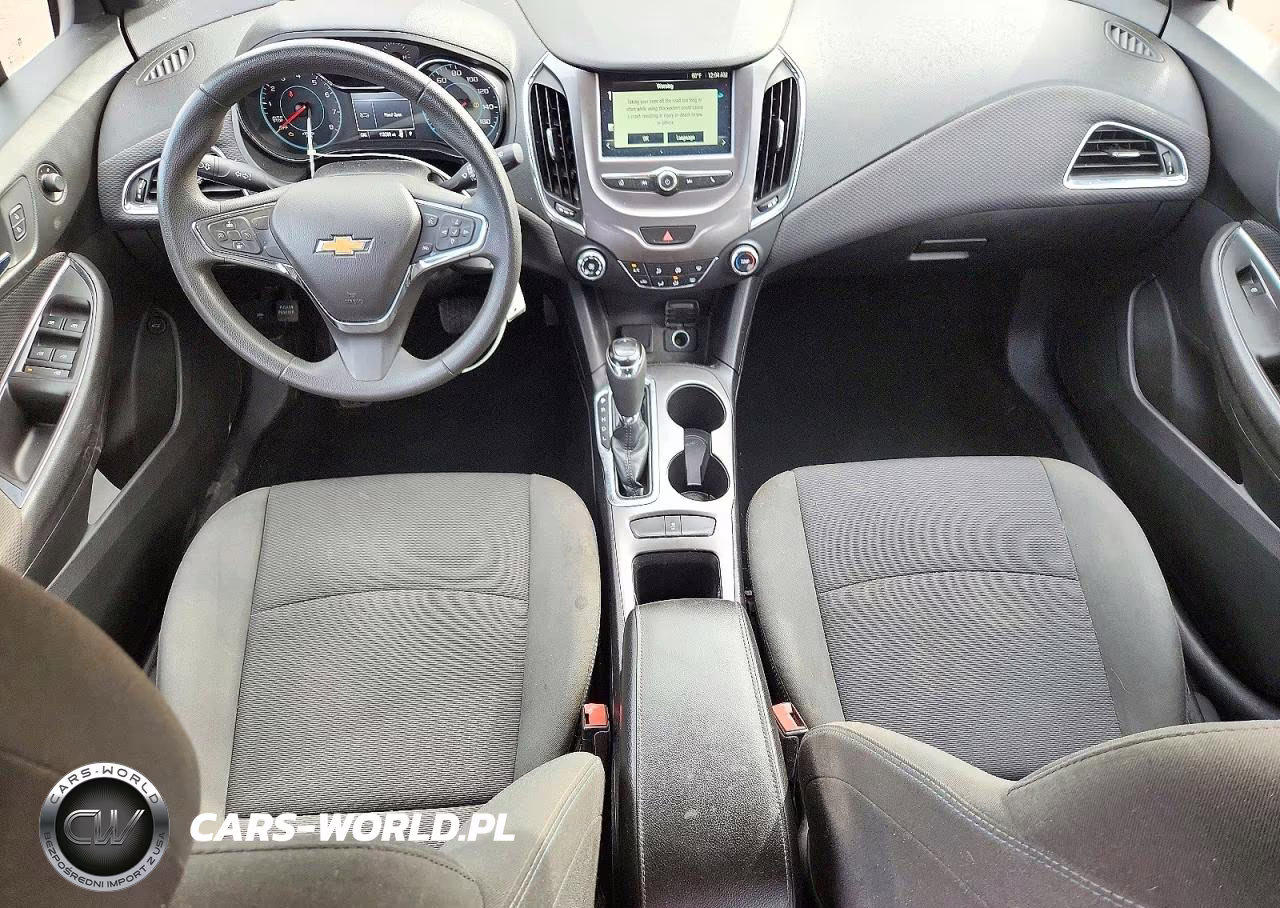 2017 Chevrolet Cruze Lt VIN:1G1BE5SMXH7131875 - 8
