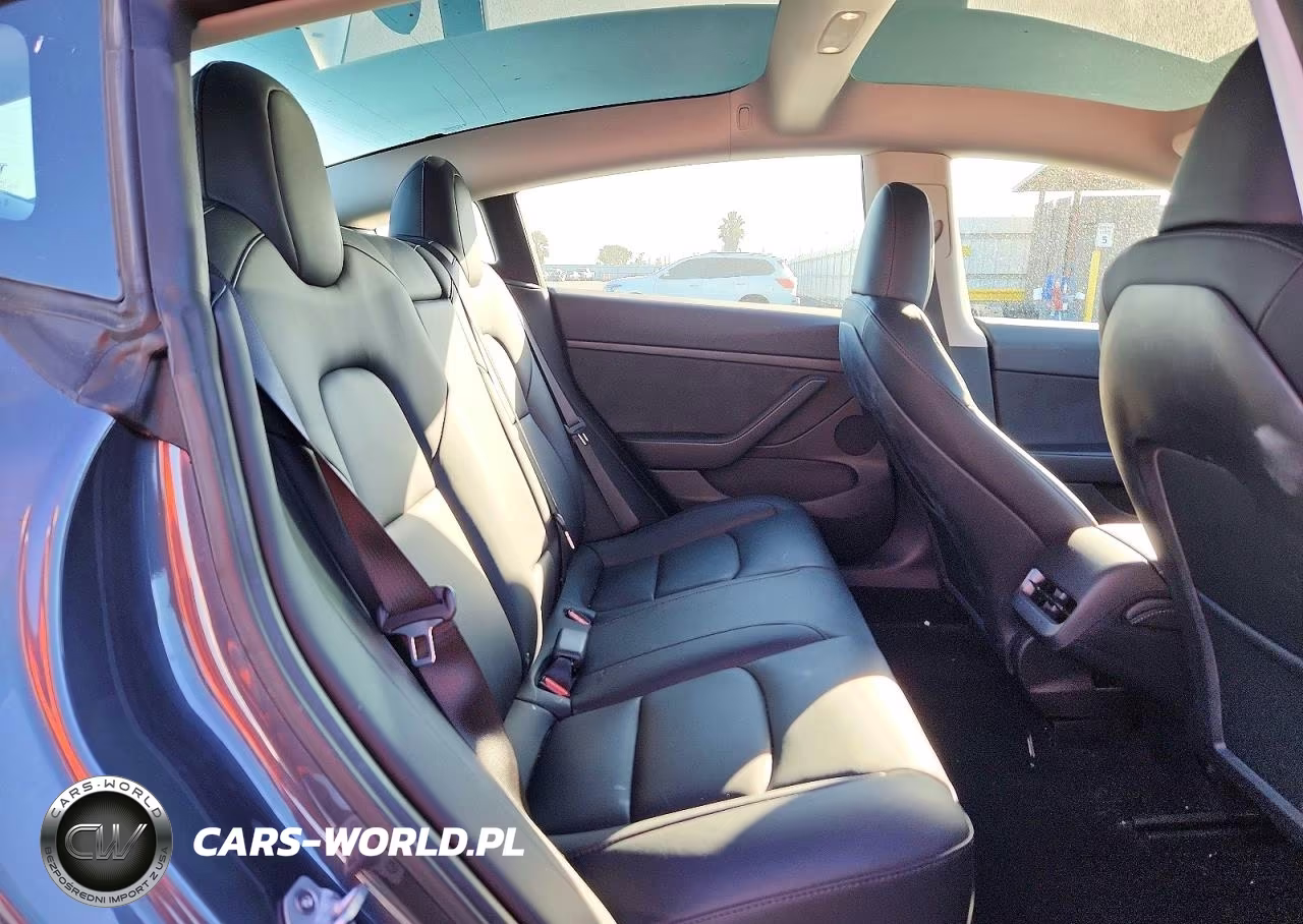 2023 Tesla Model 3 VIN:5YJ3E1EA5PF618030 - 10