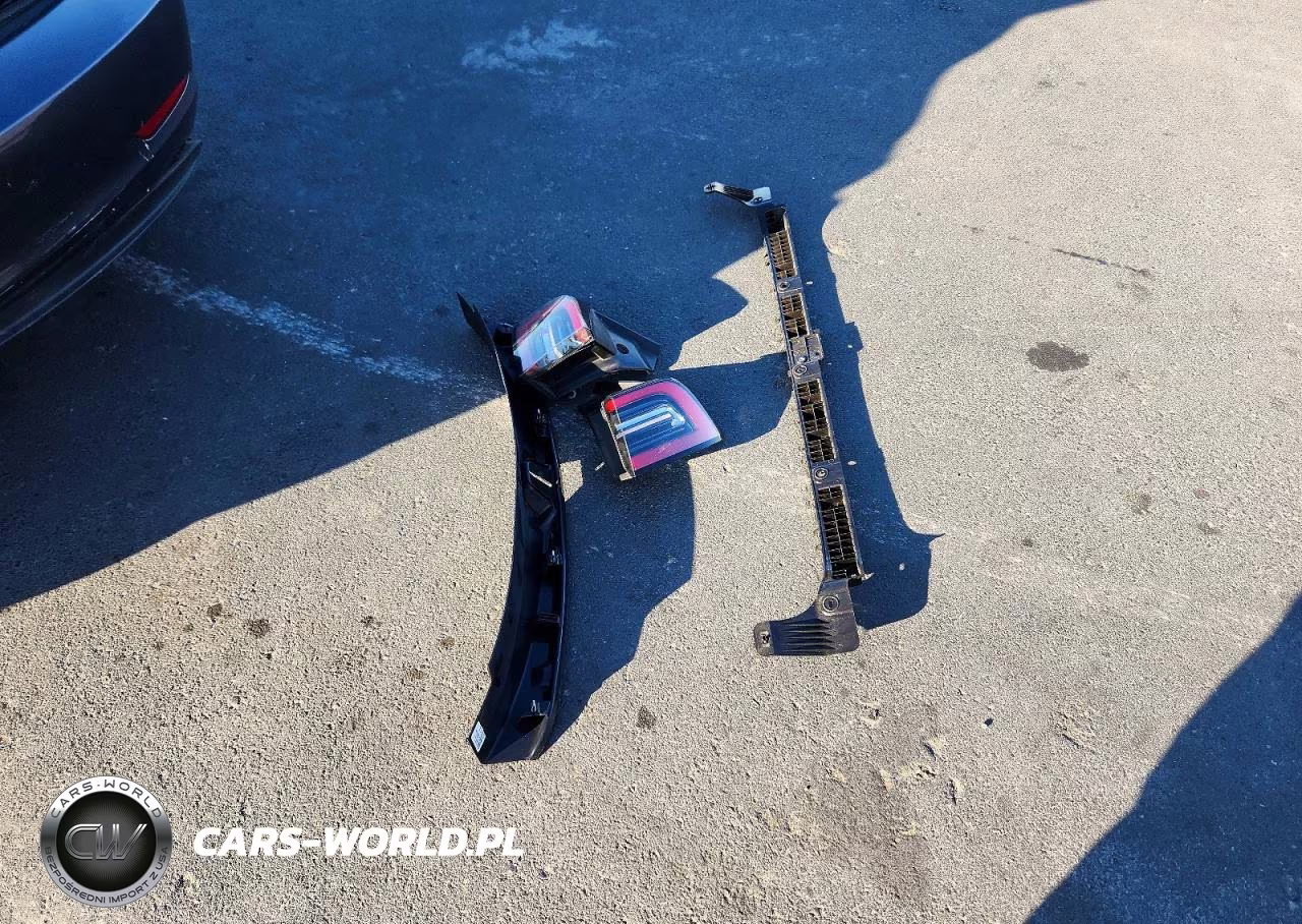 2023 Tesla Model 3 VIN:5YJ3E1EA5PF618030 - 12