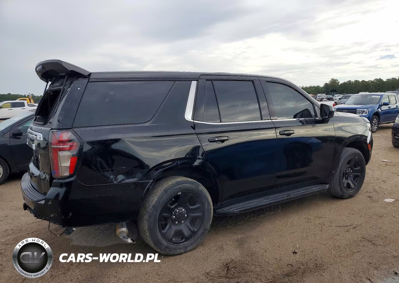 2021 Chevrolet Tahoe K1500 VIN:1GNSKLED0MR355937 - 3