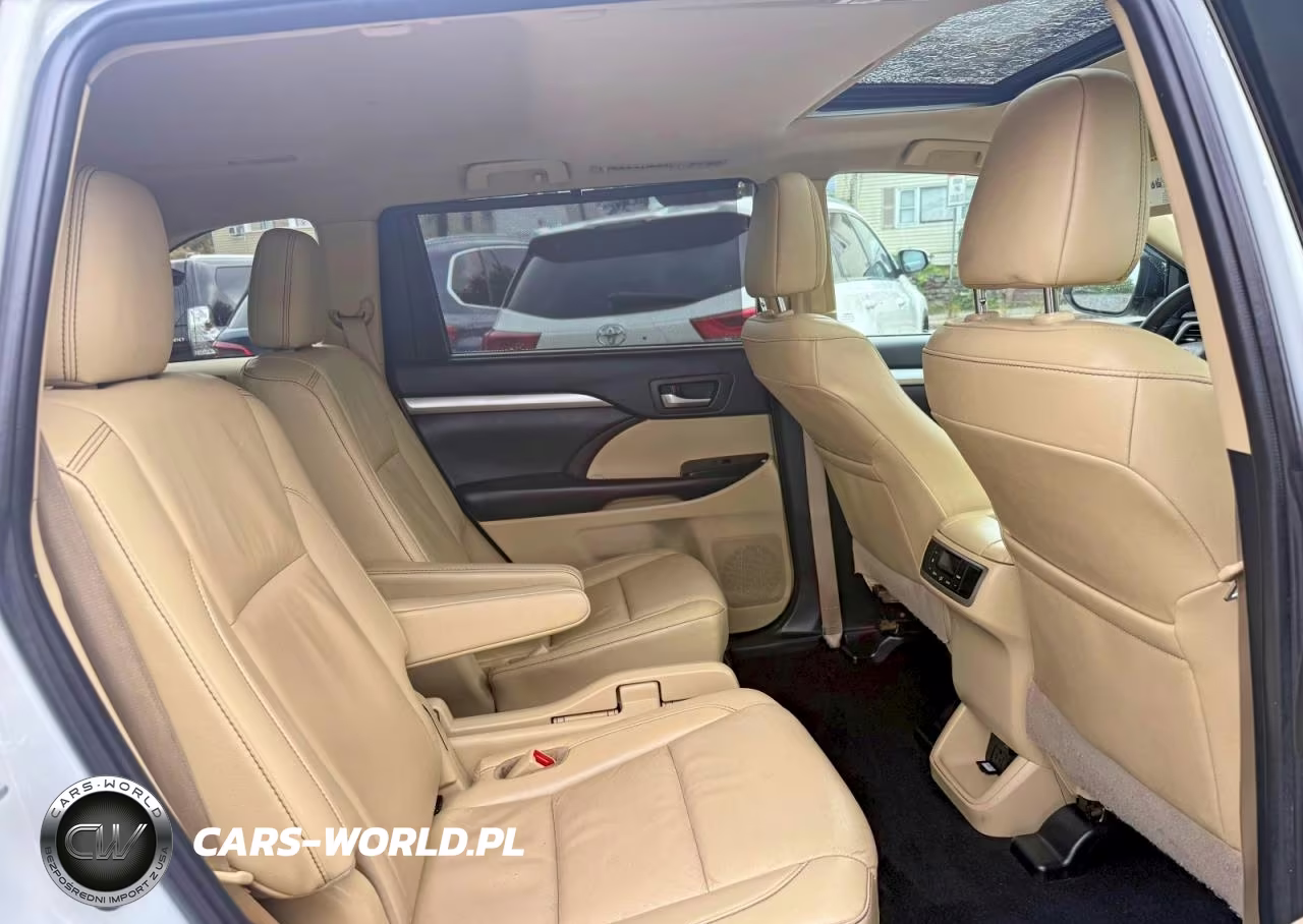 2019 Toyota Highlander Xle VIN:5TDJZRFH8KS583445 - 8