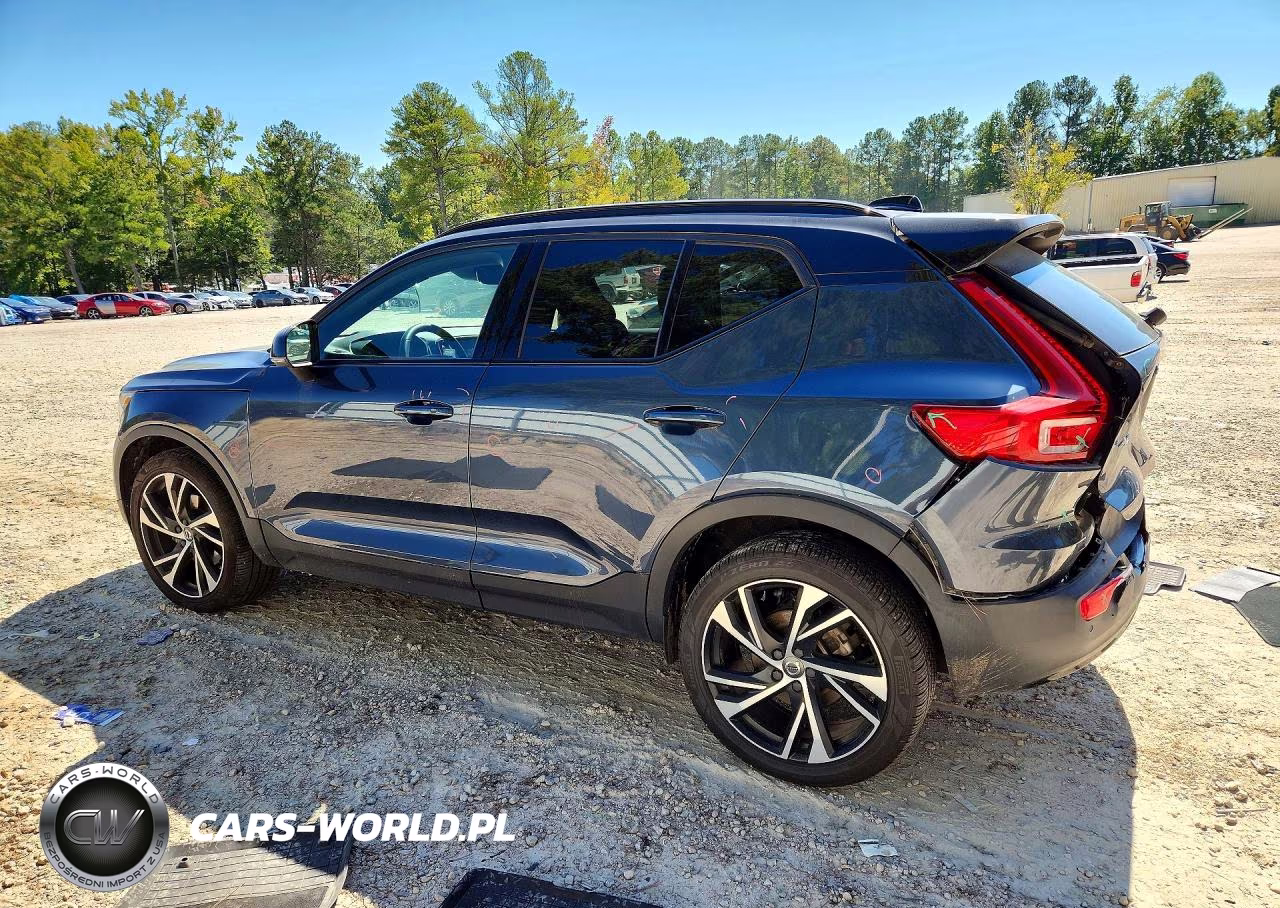 2022 Volvo Xc40 T5 R-Design VIN:YV4162UM2N2650632 - 2