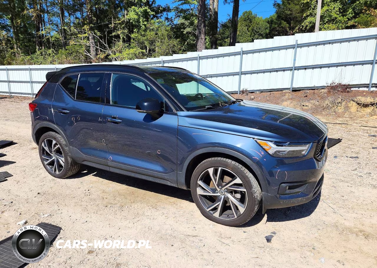 2022 Volvo Xc40 T5 R-Design VIN:YV4162UM2N2650632 - 4