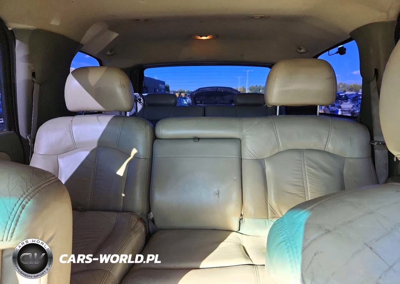 2001 Chevrolet Tahoe K1500 VIN:1GNEK13T01R124060 - 10