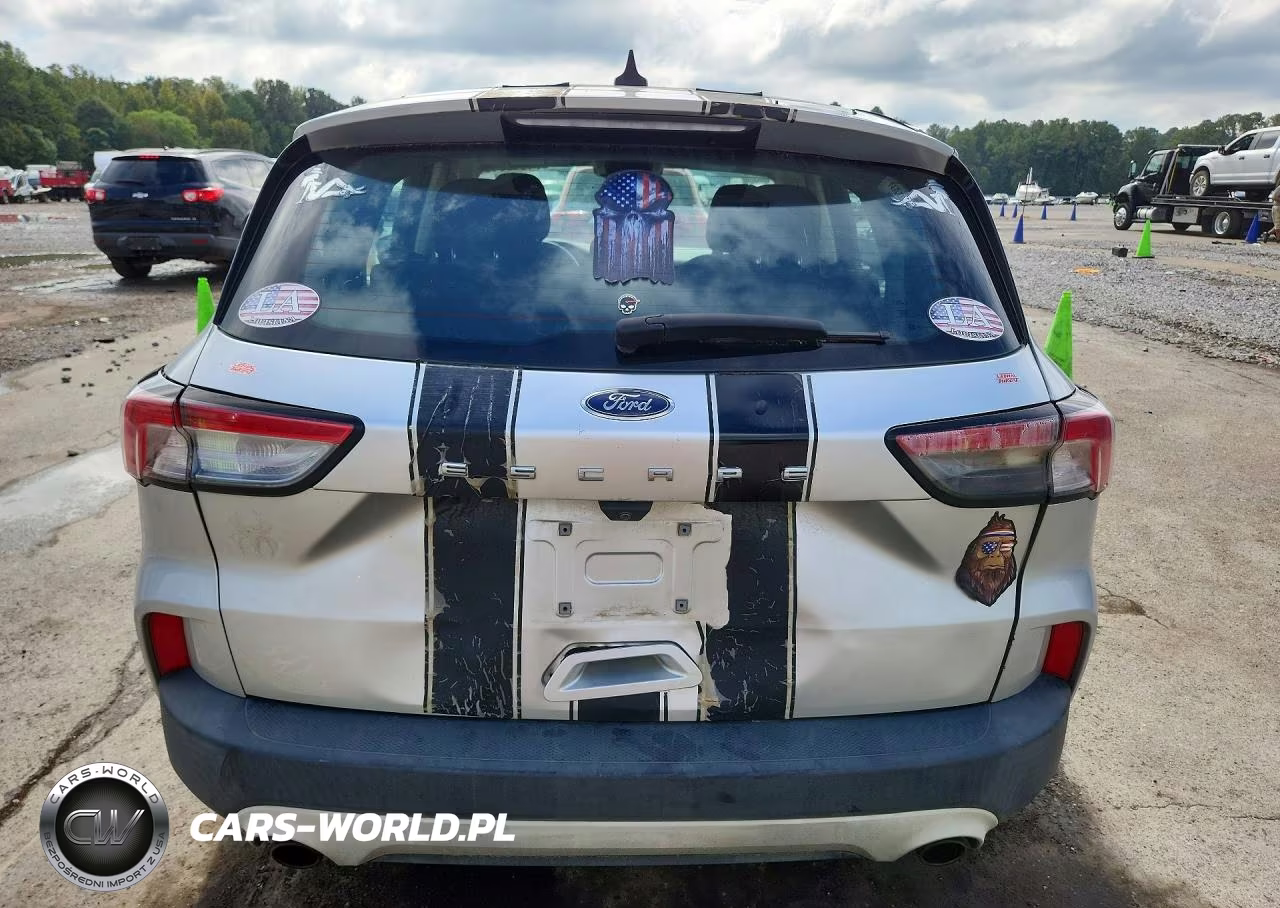 2020 Ford Escape S VIN:1FMCU0F64LUA66928 - 6