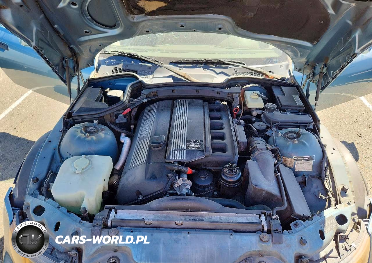 1999 BMW Z3 2.3 VIN:4USCH933XXLG00188 - 11