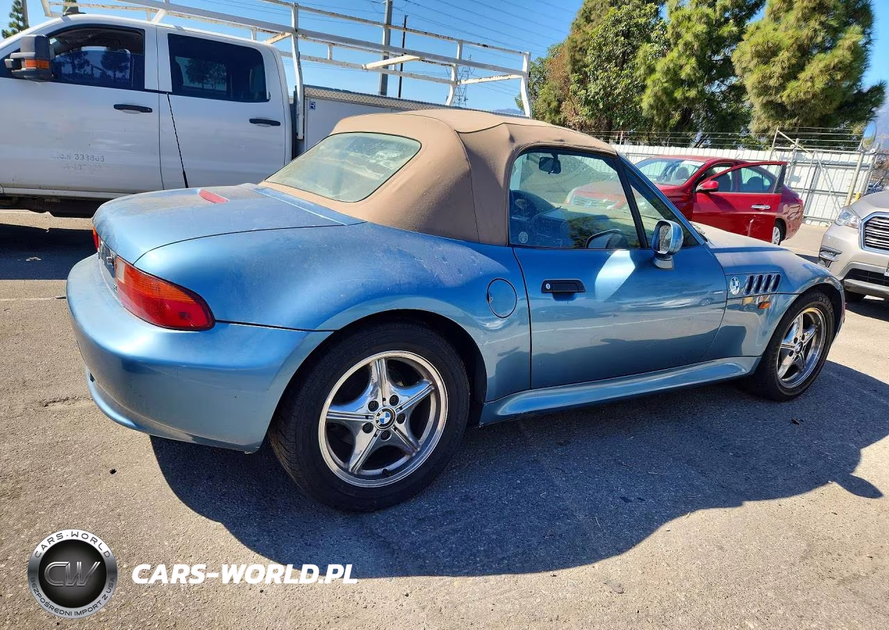 1999 BMW Z3 2.3 VIN:4USCH933XXLG00188 - 3