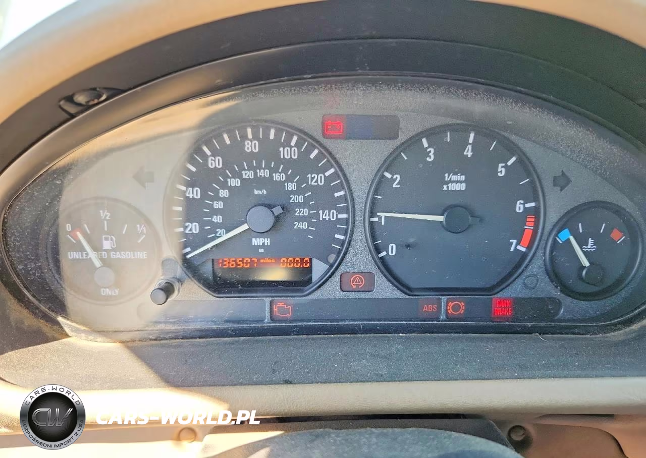 1999 BMW Z3 2.3 VIN:4USCH933XXLG00188 - 9