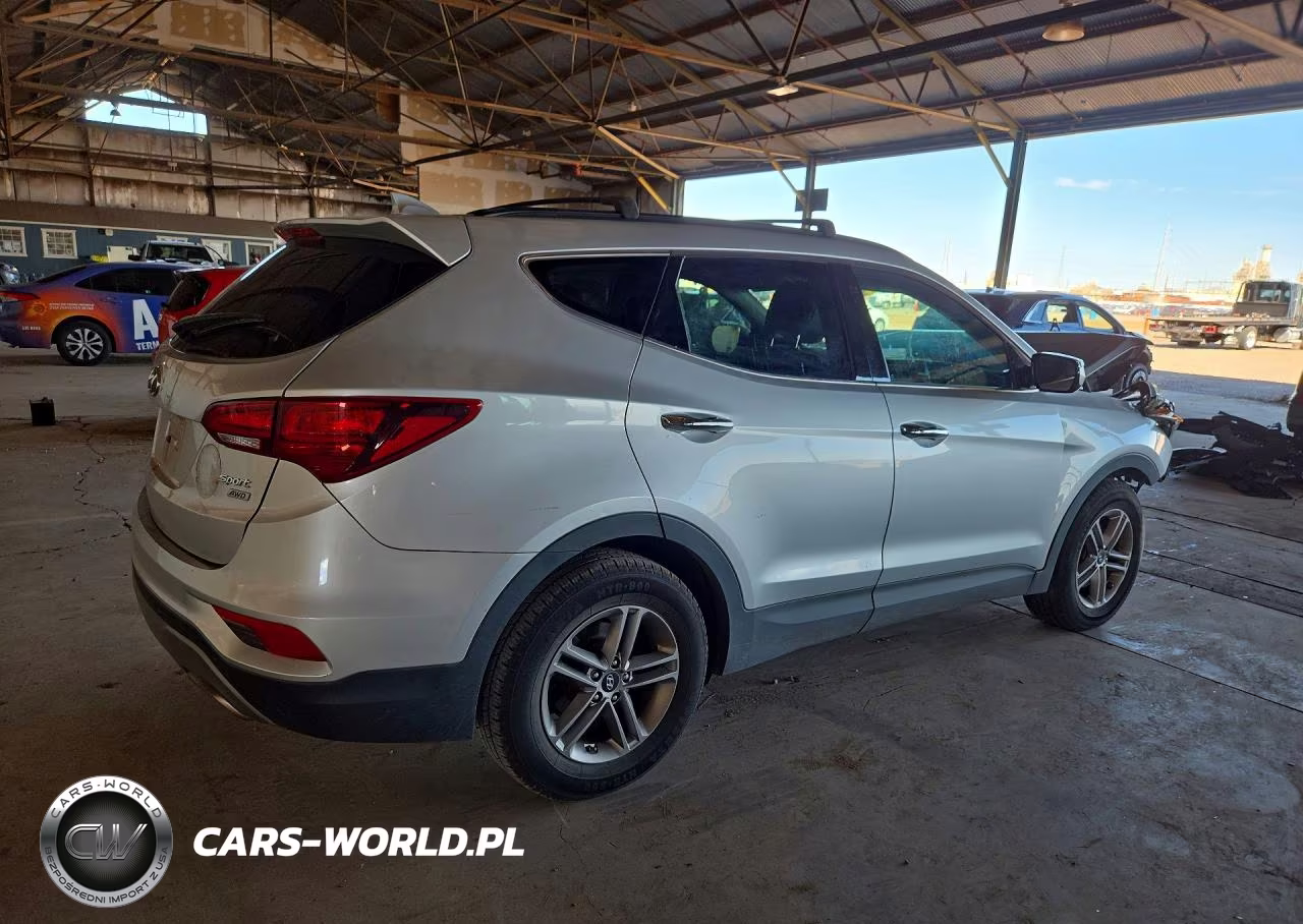 2018 Hyundai Santa Fe Sport 2.4L VIN:5XYZUDLB6JG523924 - 3