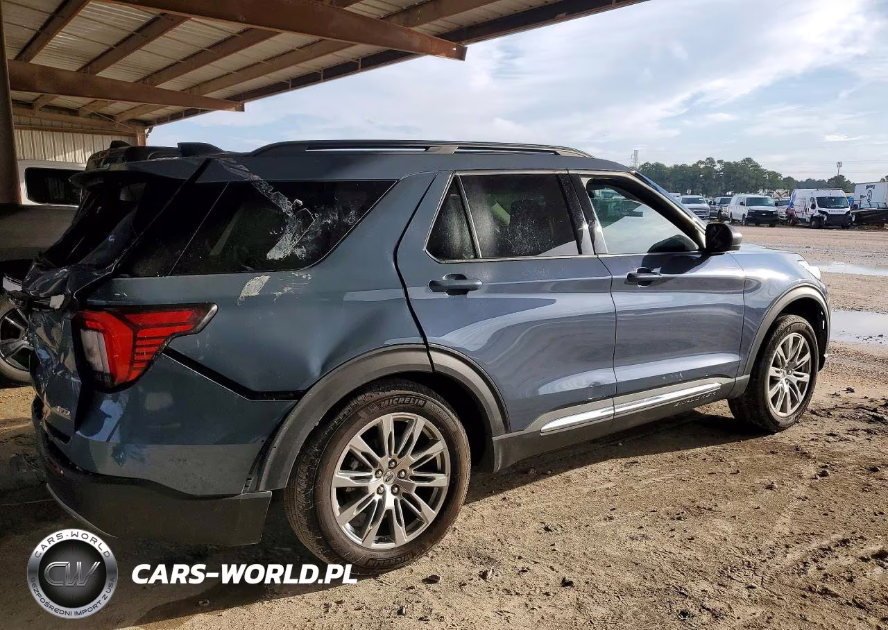 2025 Ford Explorer Active VIN:1FMUK8DH5SGC74651 - 3