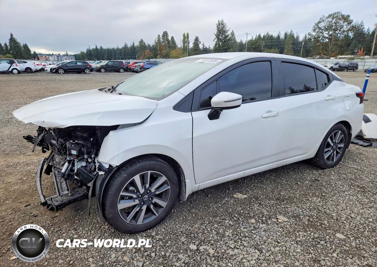 2021 Nissan Versa Sv