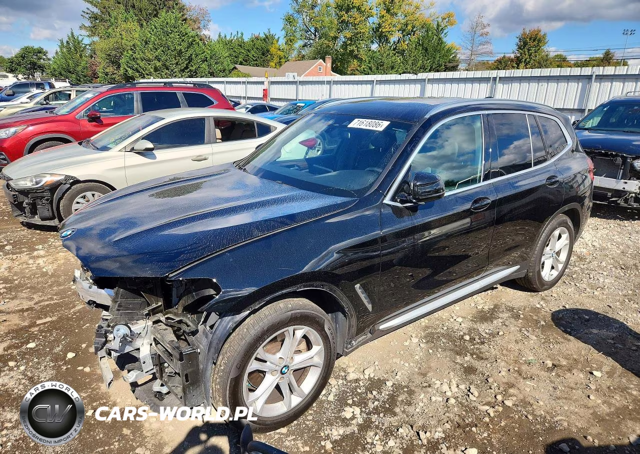 2021 BMW X3 xDrive30I – zdjęcie 1 z 14