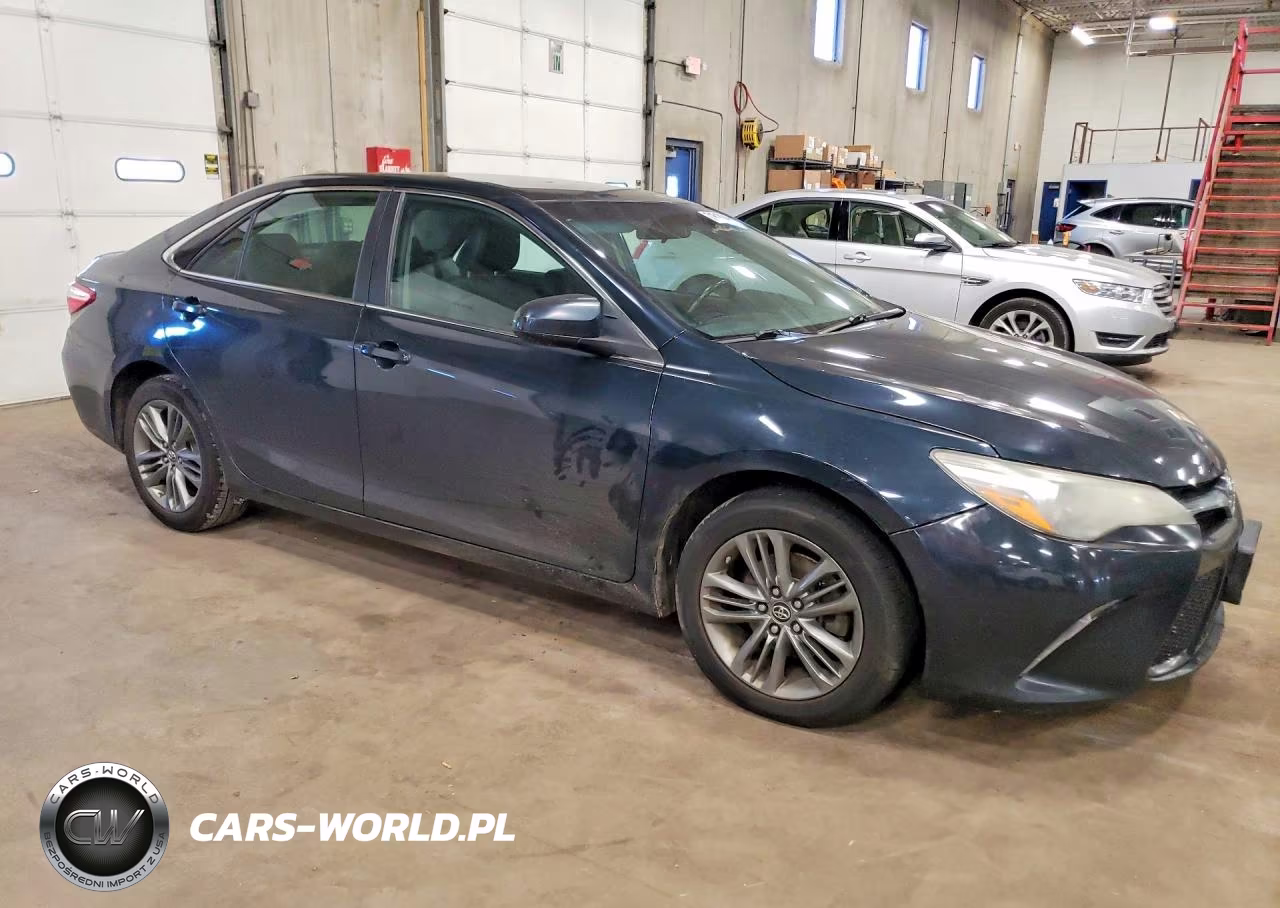 2016 Toyota Camry Se VIN:4T1BF1FK4GU263354 - 4