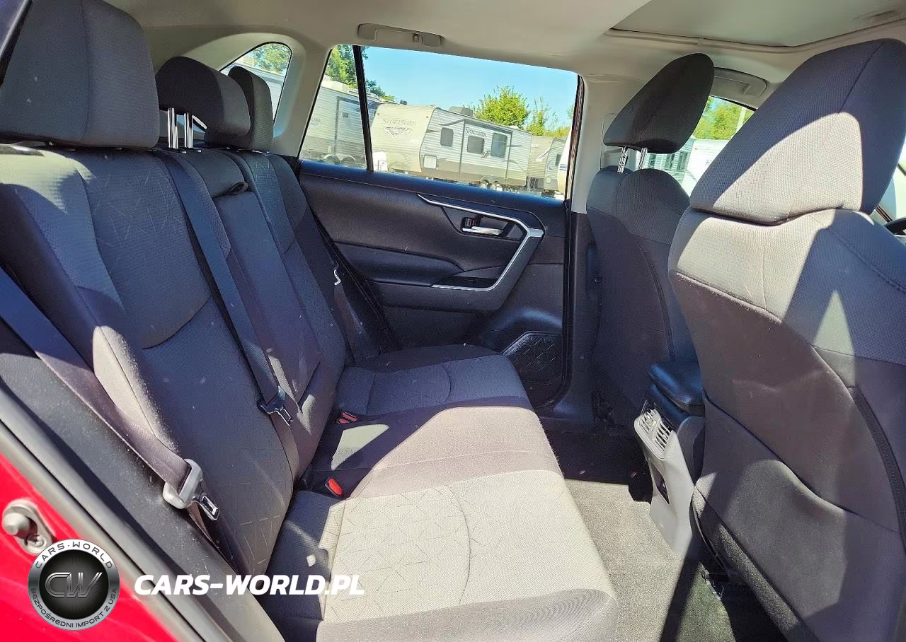 2021 Toyota Rav4 Xle VIN:2T3P1RFV0MW236331 - 11