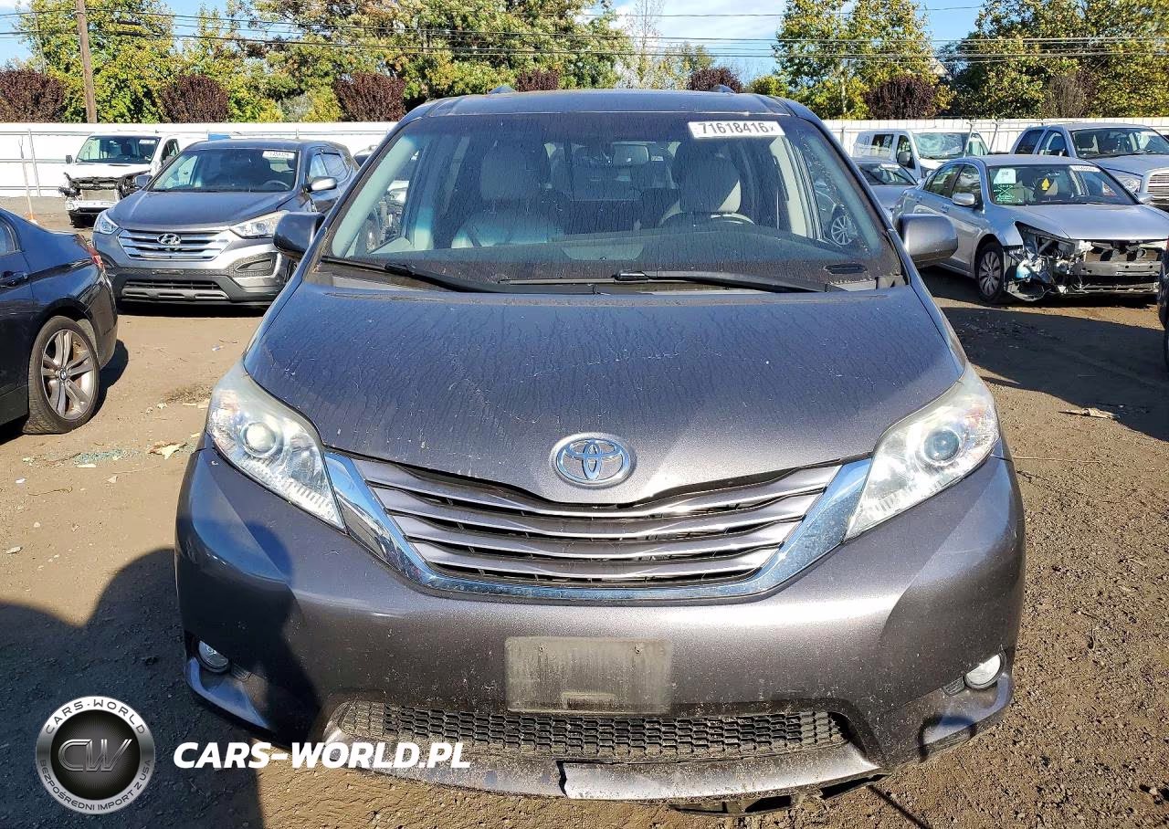 2017 Toyota Sienna Xle 8-Passenger VIN:5TDYZ3DC0HS804175 - 5