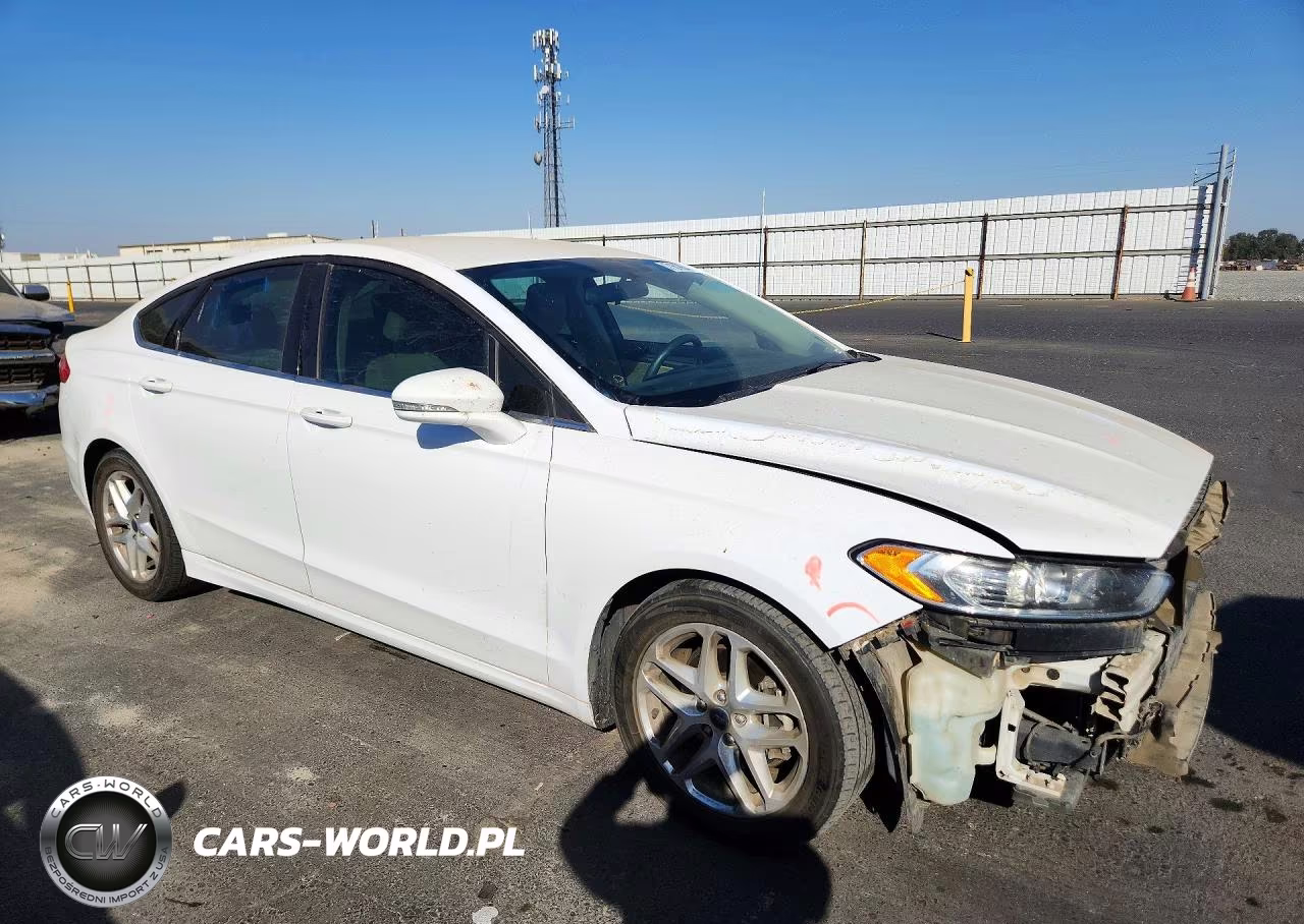 2015 Ford Fusion Se VIN:3FA6P0H78FR294883 - 4
