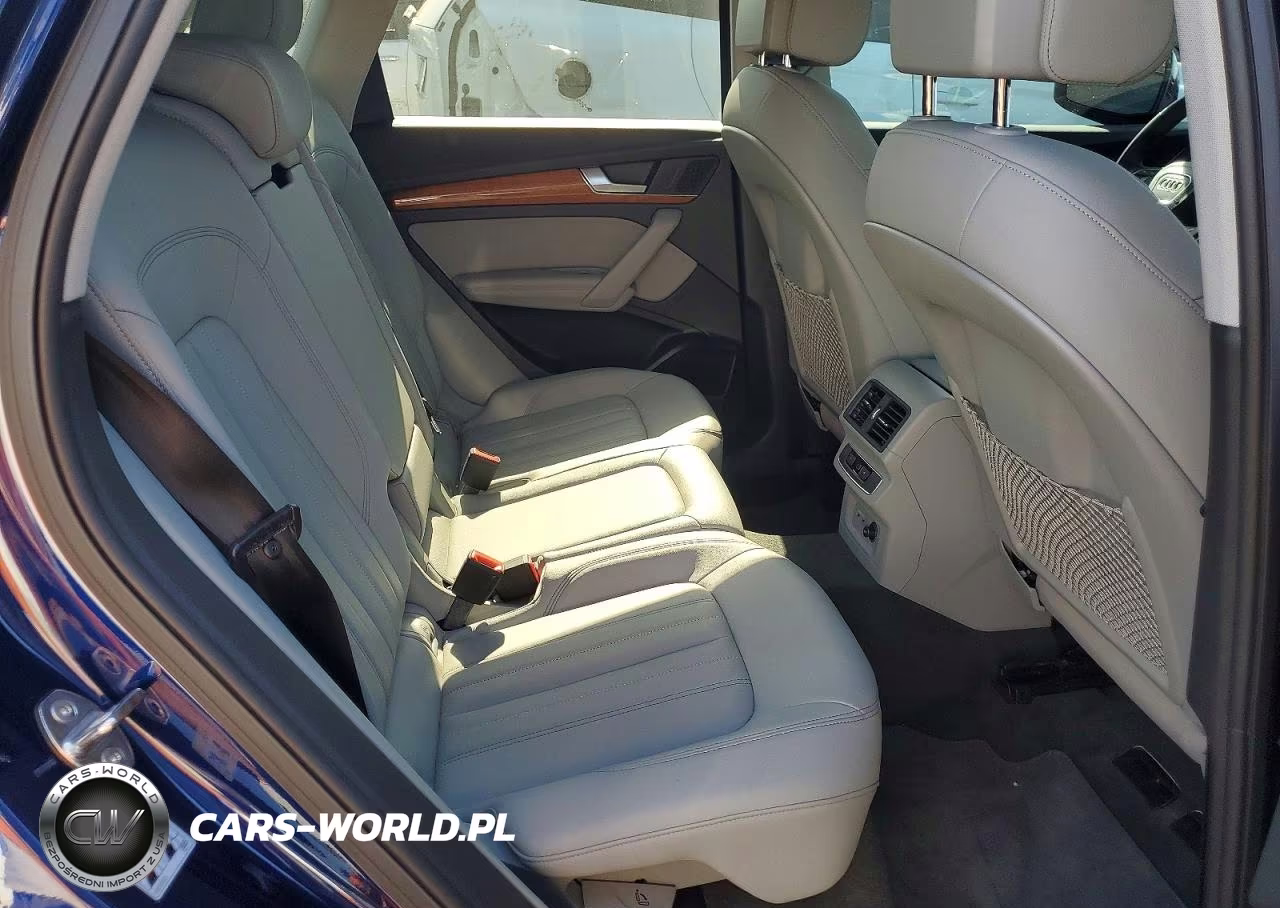 2022 Audi Q5 Premium Plus 45 VIN:WA1EAAFY2N2009097 - 11