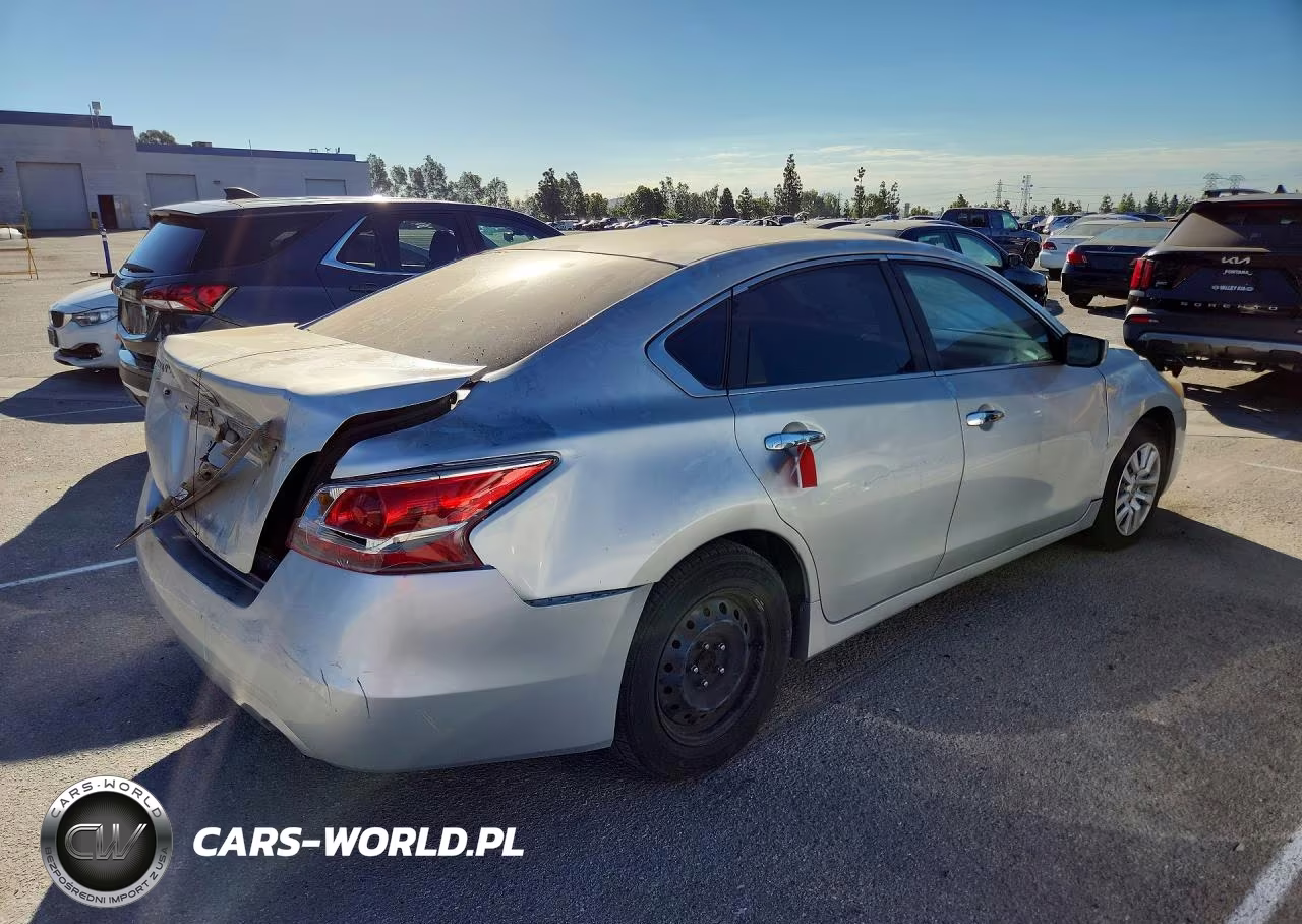 2013 Nissan Altima 2.5 VIN:1N4AL3AP1DN418008 - 3