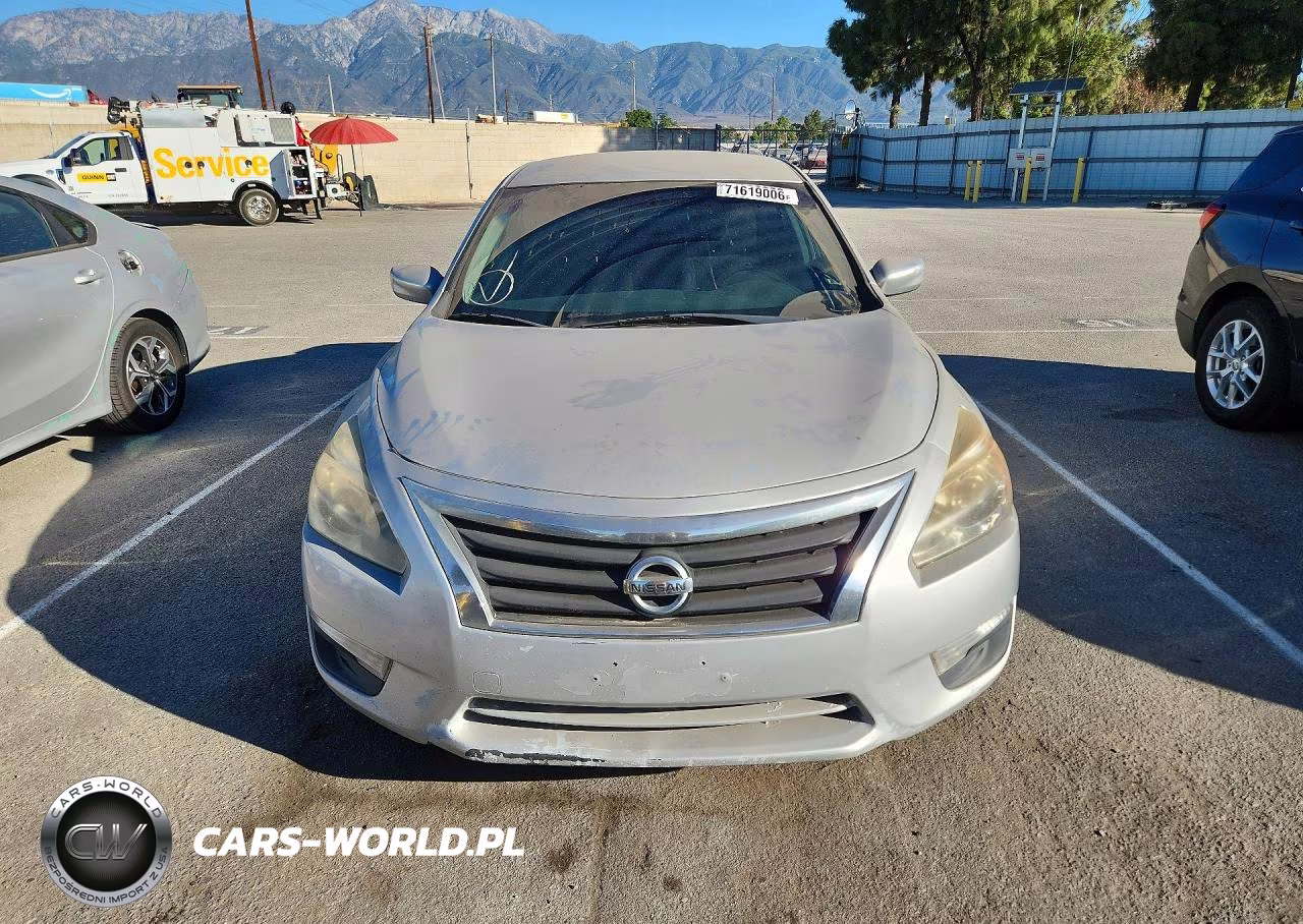 2013 Nissan Altima 2.5 VIN:1N4AL3AP1DN418008 - 5