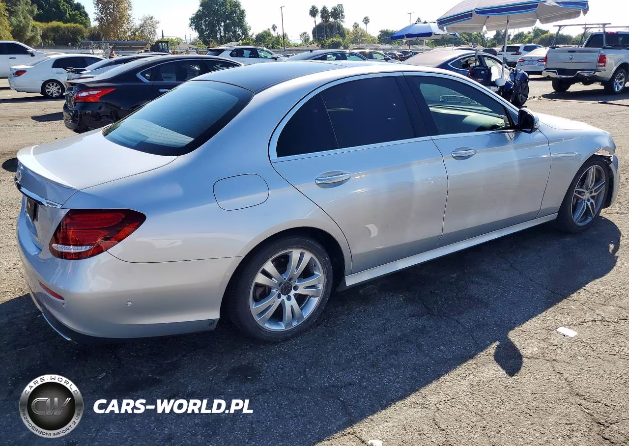 2017 Mercedes-Benz E 300 VIN:WDDZF4JB9HA166624 - 3